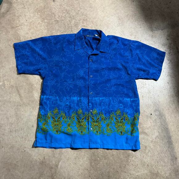 Y2K No Boundaries Blue Hawaiian Short Sleeve Button Down Shirt - Picture 3 of 8